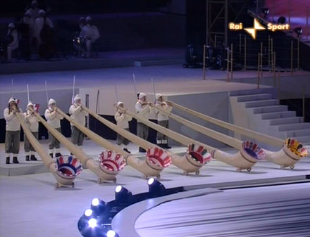 Robe відкриває та закриває Олімпійські ігри в Турині 2006