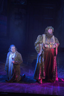 Robe в мюзикле "Scrooge"