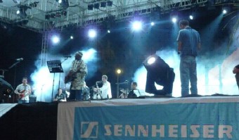 Звуки Африки в качестве Sennheiser