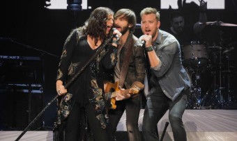 Lady Antebellum в туре TAKE ME DOWNTOWN TOUR с беспроводными микрофонами Sennheiser Digital 9000