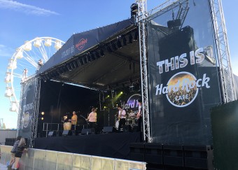 K-Array Firenze заводит толпу в своем дебюте на фестивале Isle of Wight Festival