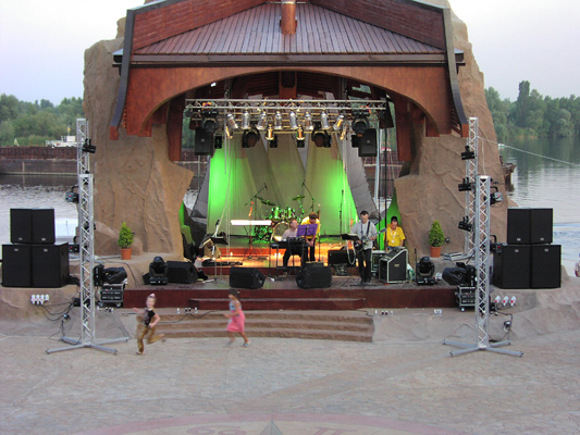 Фестивальная площадь креативного клуба Бартоломео 1 час спустя - Sound Check