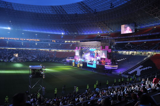 Шоу в разгаре. Донбасс Арена. 30-05-2010.