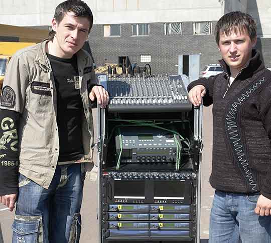 Evolution 500G2 в рэке мобильного комплекса.