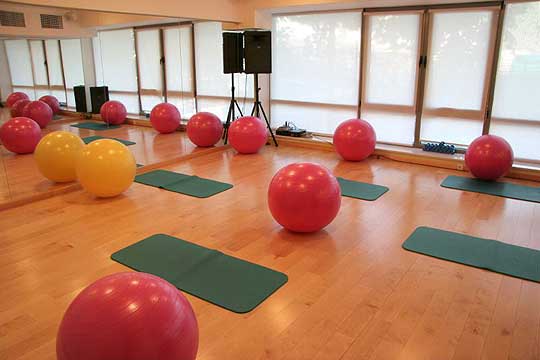 Зал аэробики. Акустика D.A.S. Audio.