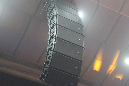 Кластер из восьми топов AERO 12A.